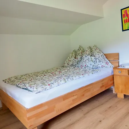 Kurz - Brigitte Kurz *